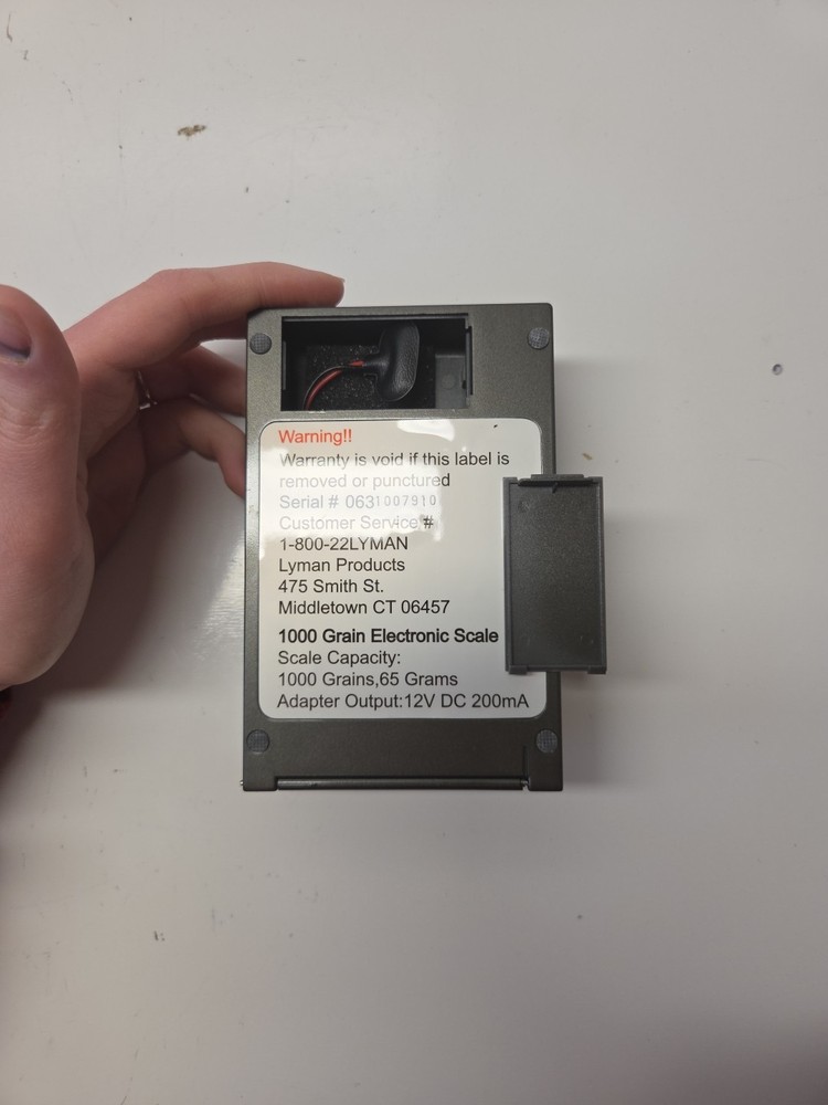 Lyman 1000XP Compact Electronic Reloading Scale In Box