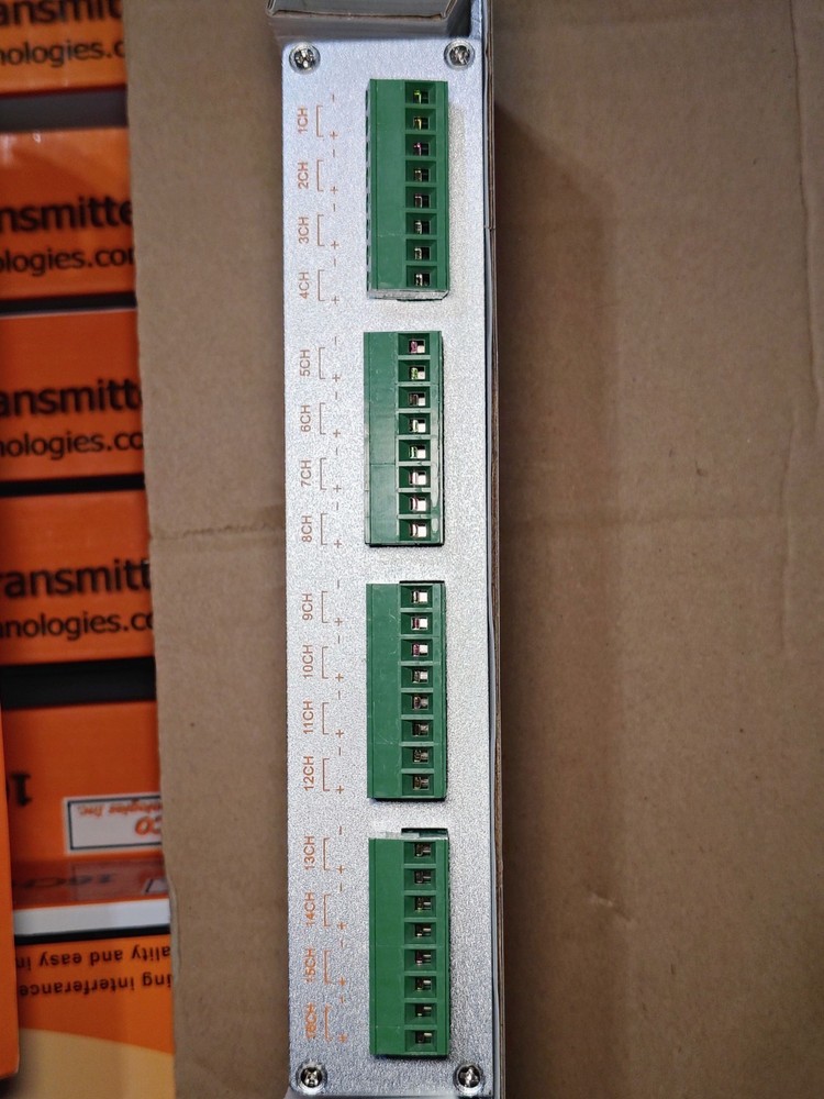 Azco 16CH Passive UTP Trasmitter, New In Box