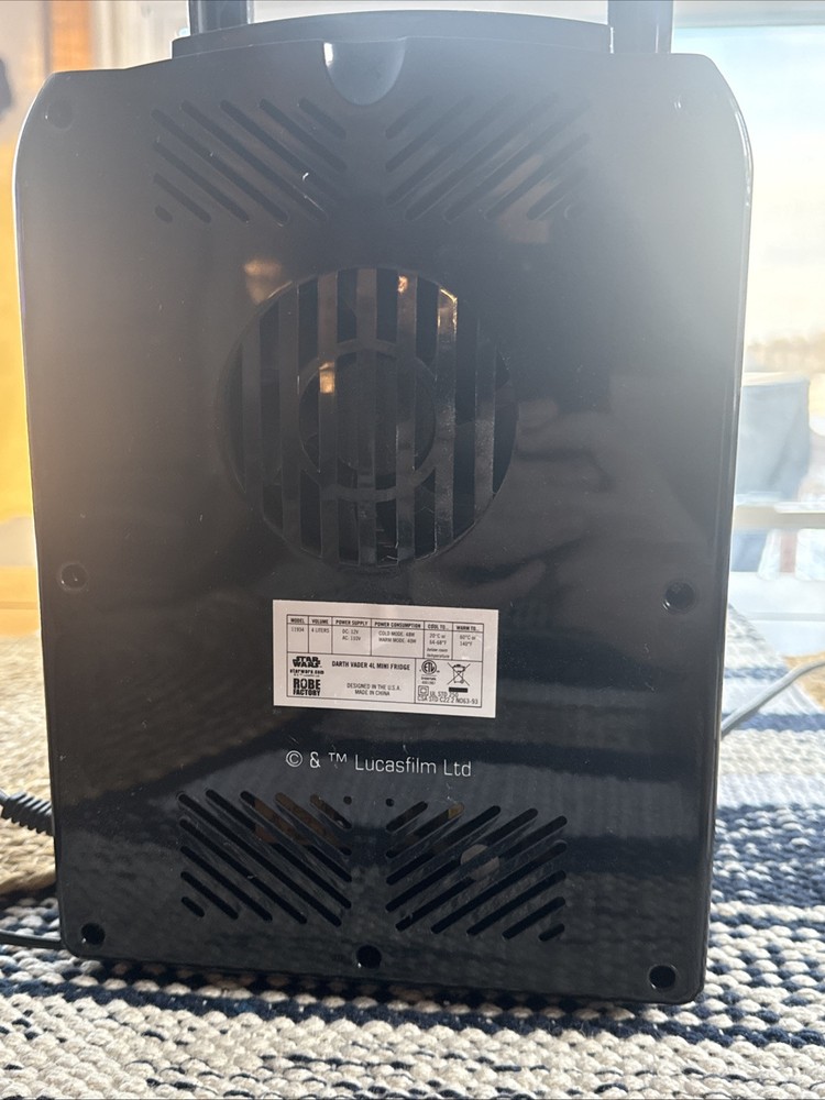 Star Wars Darth Vader Mini Fridge