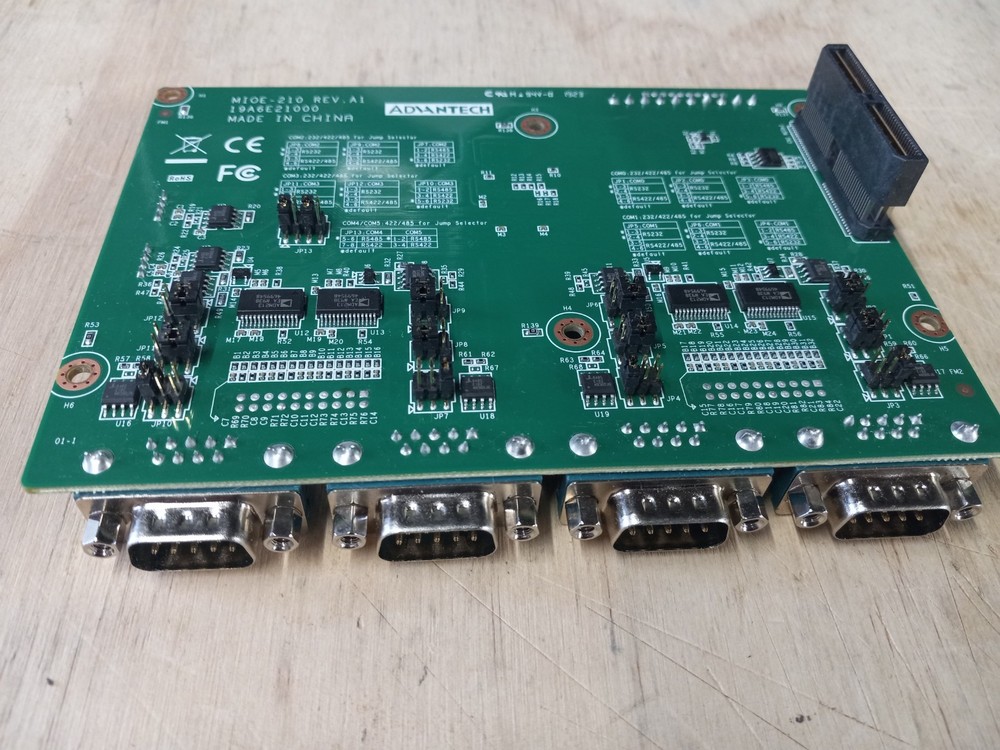 Advantech MIOE-210 19A6E21000 MI/O Extension Module good