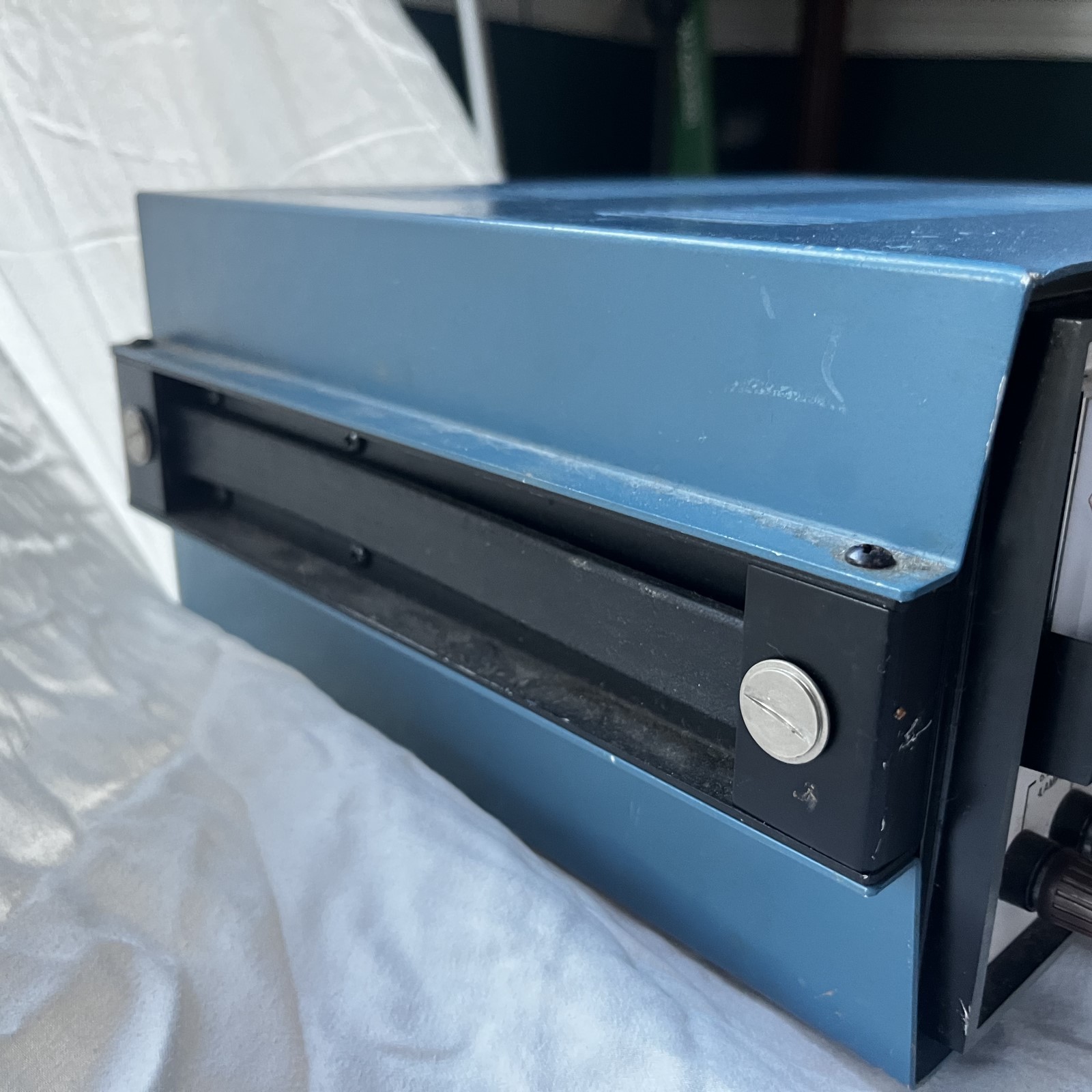 Vintage Heath Tube Regulated HV Power Supply IP-2717A High Voltage