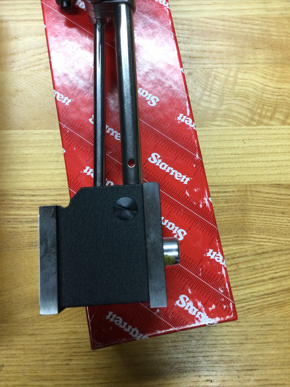 STARRETT MAGNETIC BASE NO 657AA w/ BOX - NEW