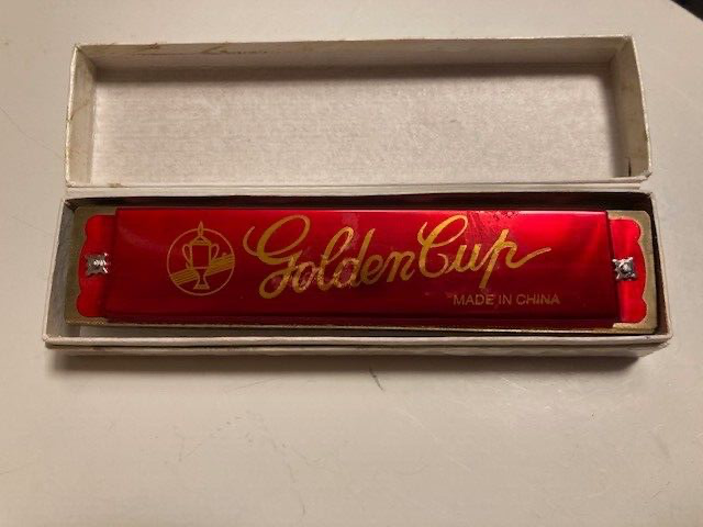 Golden Cup Shiny Red Metallic Harmonica China
