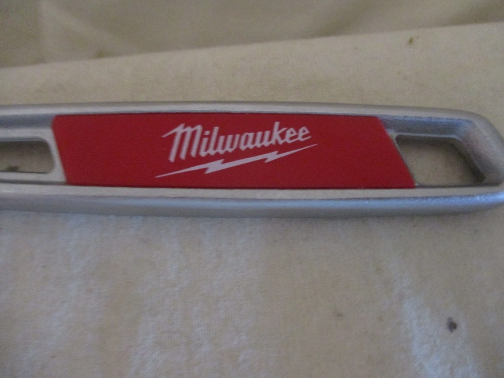 Milwaukee Adjustable Wrench 10 Inch New