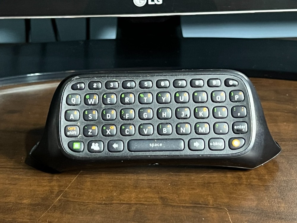 Microsoft Xbox 360 Chatpad Keyboard Authentic OEM Black