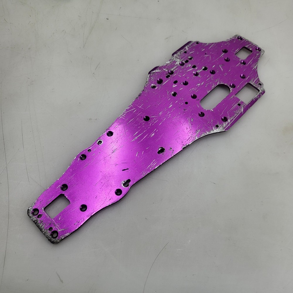HPI RS4 Nitro purple 2mm aluminum chassis
