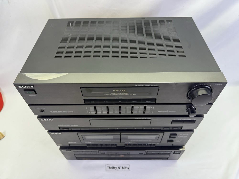 Sony Stereo Component System HST-221 with CDC-C221 CD Changer - Read Description