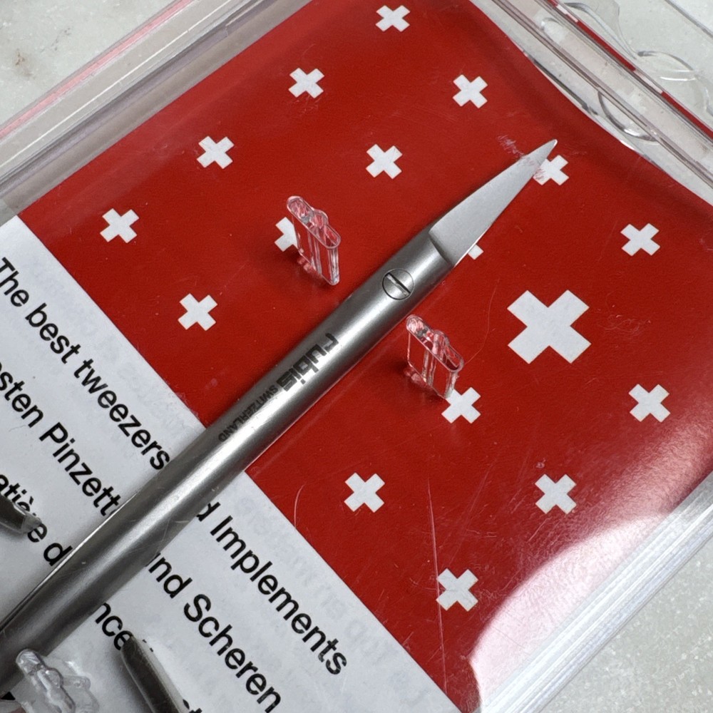 Rubis Stainless Steel Nail Scissors for Precise Fingernails