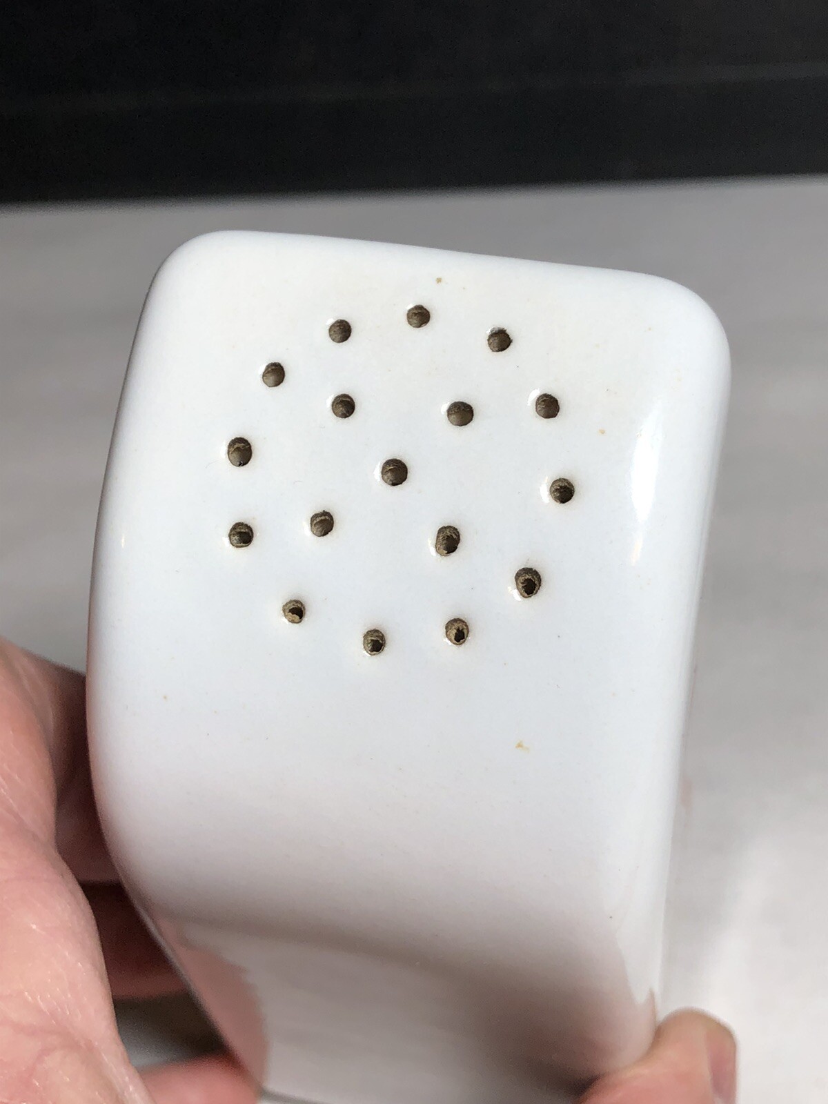 Pair Of Vintage Art Deco Mid Century Ceramic Salt & Pepper Shakers Gift