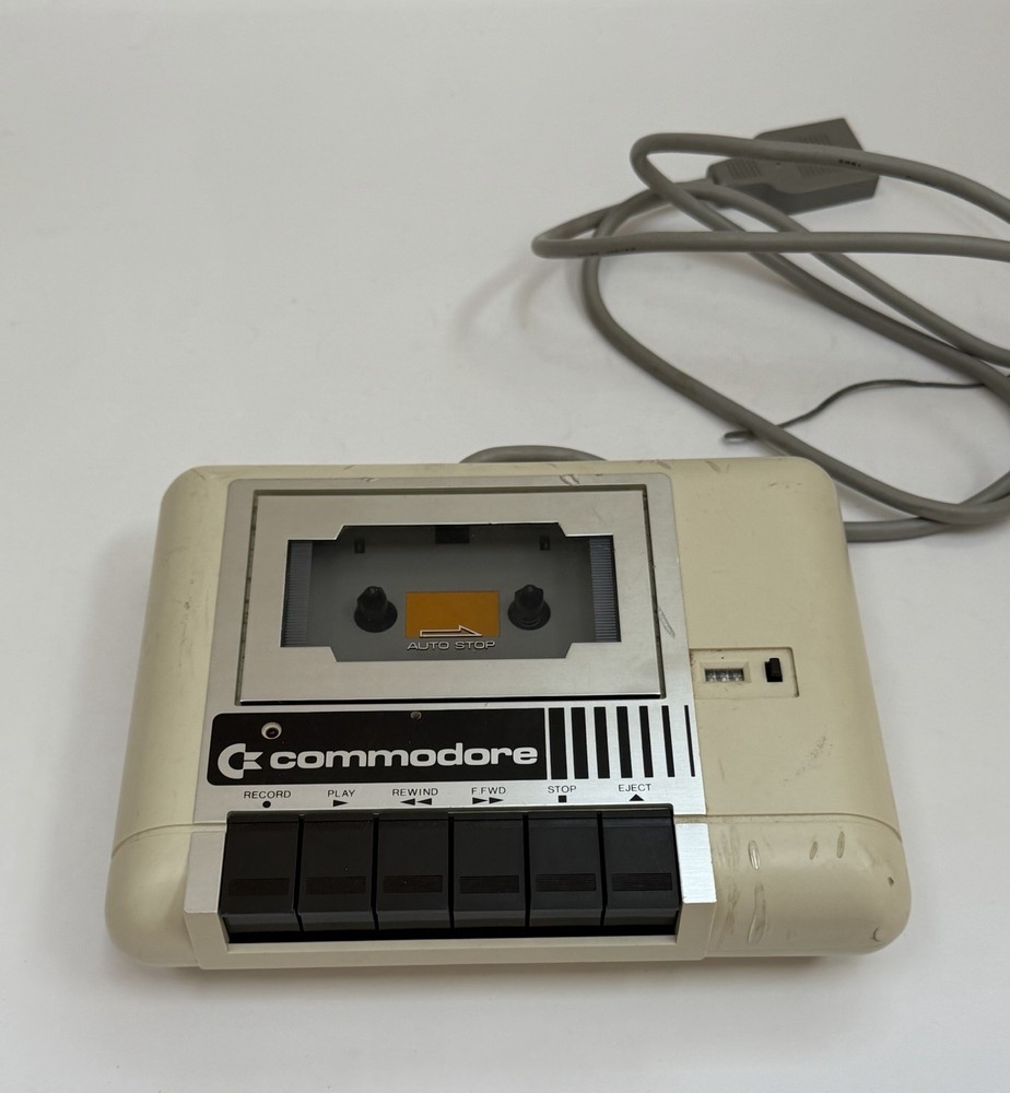 VINTAGE Commodore 64 Datassette 1530 Model C2N Cassette Unit Computer Accessory