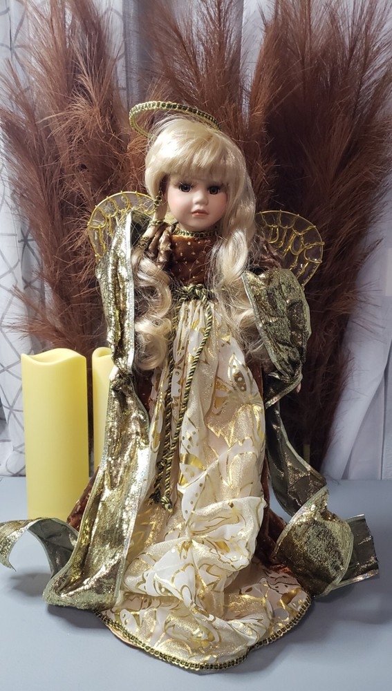 DanDee Collector's Porcelain Doll