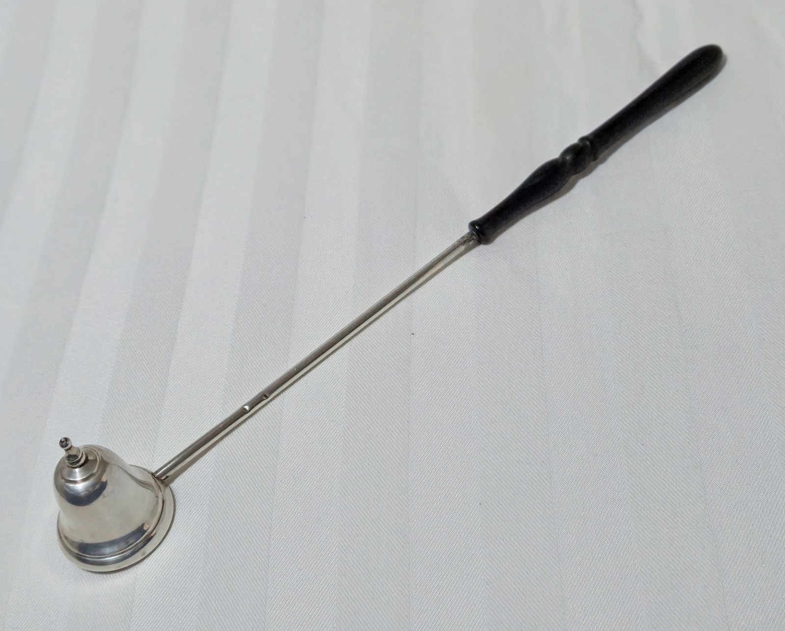 RARE! 1972 REED & BARTON STERLING SILVER W/ WOOD HANDLE CANDLE SNUFFER 10” LONG