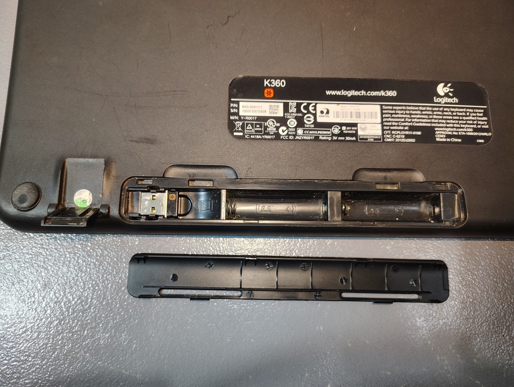 Logitech K360 Wireless Keyboard & Silver Mouse M310 Unifying Logo