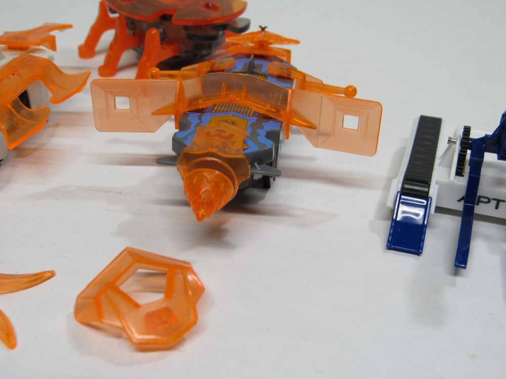 HEXBUG Lot -Gladiators Luminon & Spartera, nano Battlebot Bite Force Push Strike