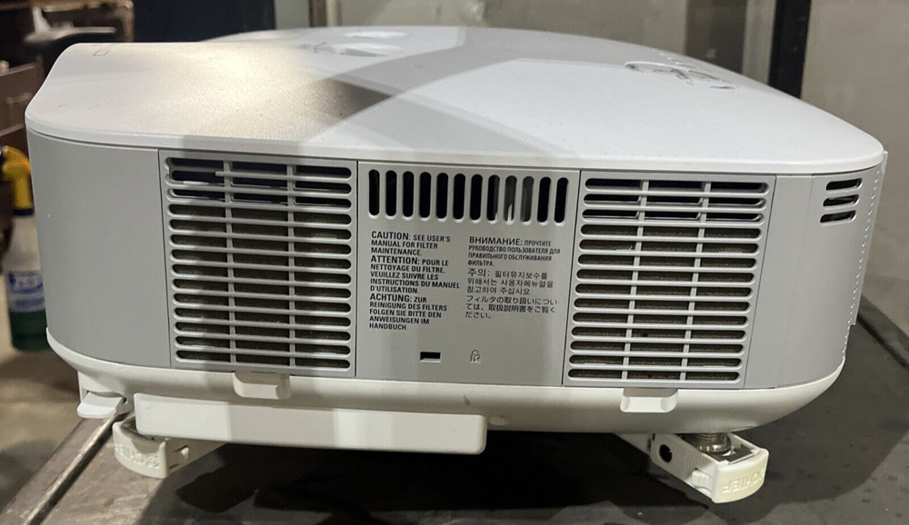NEC NP3250W LCD PROJECTOR W REMOTE