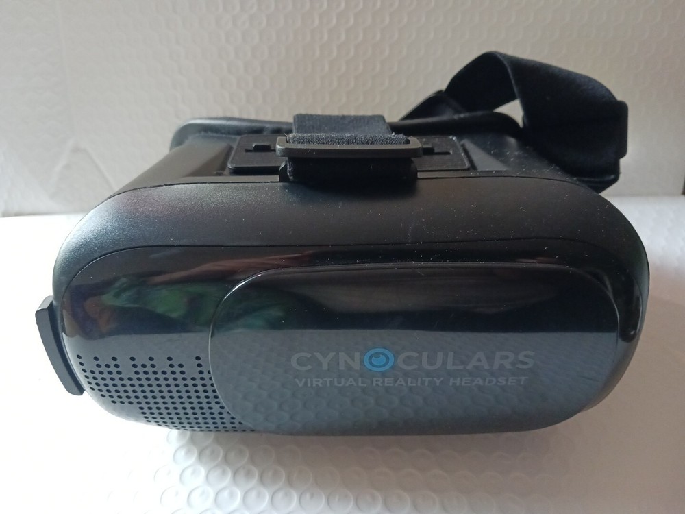 Virtual Reality  Headset