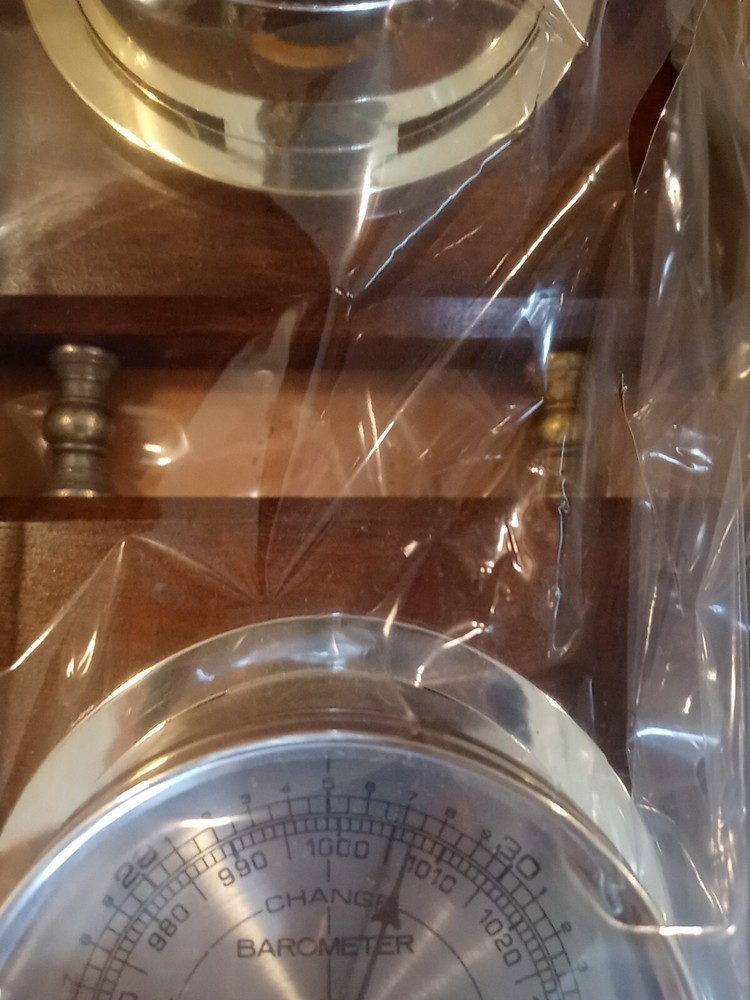 NOS Springfield Berometer