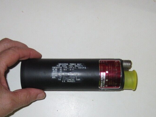 AIRCRAFT INDICATOR FUEL QUANTITY