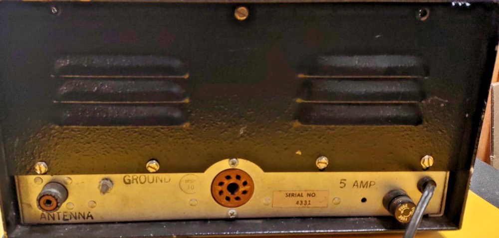 Nice Vintage Ameco Model TX-62 2 & 6 radio transmitter