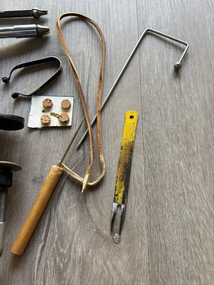 Thompson Fly Tying Vise Model A + Tools Lot