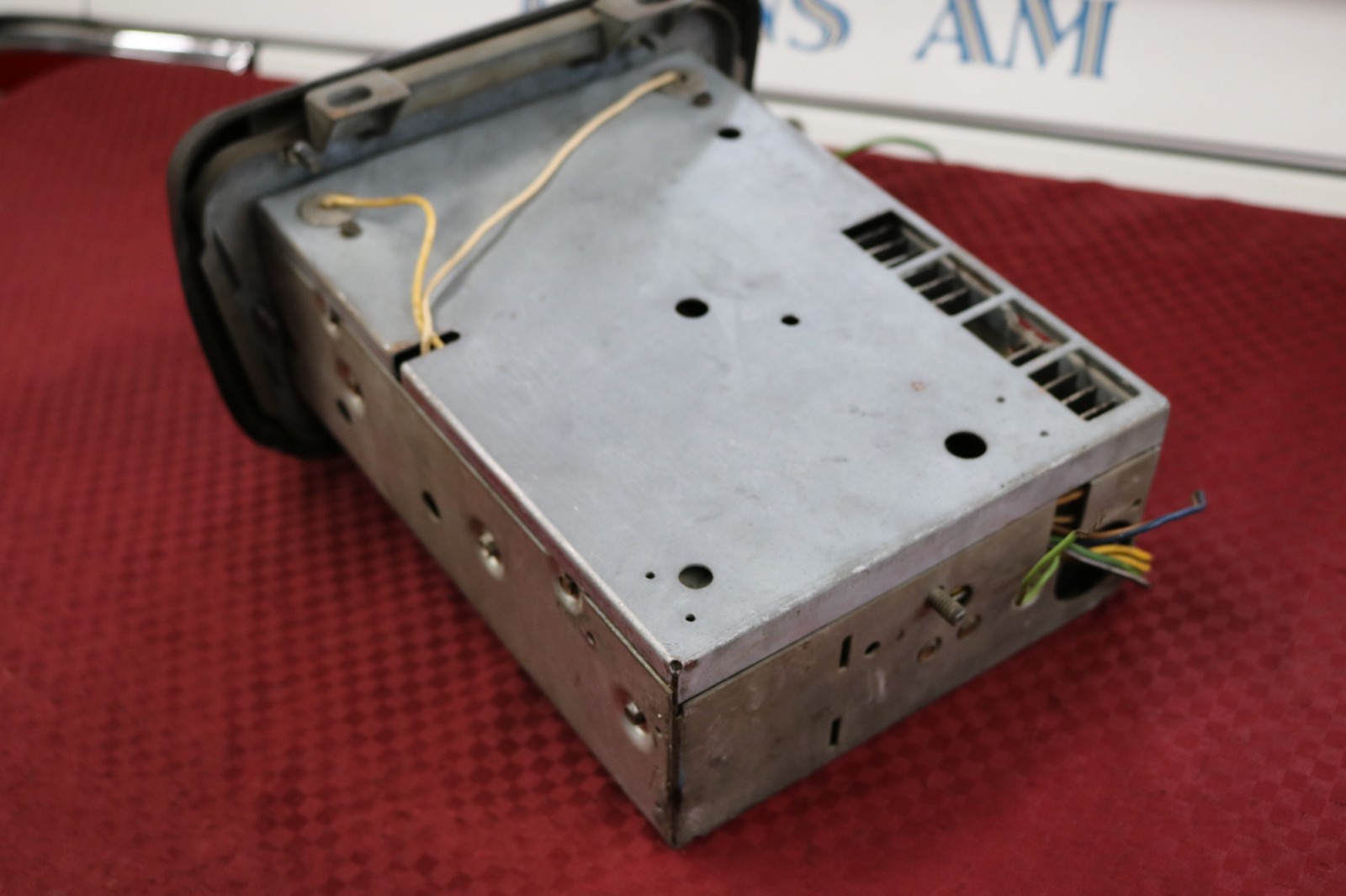 1968 68 PONTIAC GTO LEMANS TEMPEST UNDER DASH 8 TRACK STEREO TAPE PLAYER 7298842