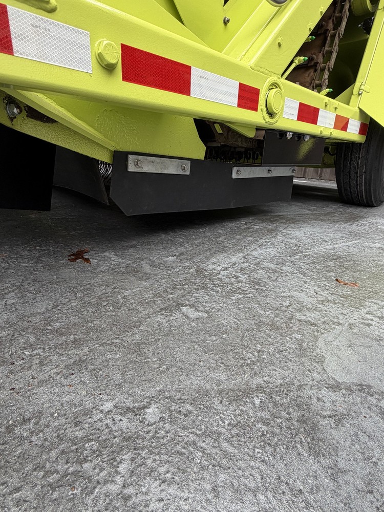 Barber ROAD RAKE Model 200 Engine Powered Roadway Litter Collection Machine