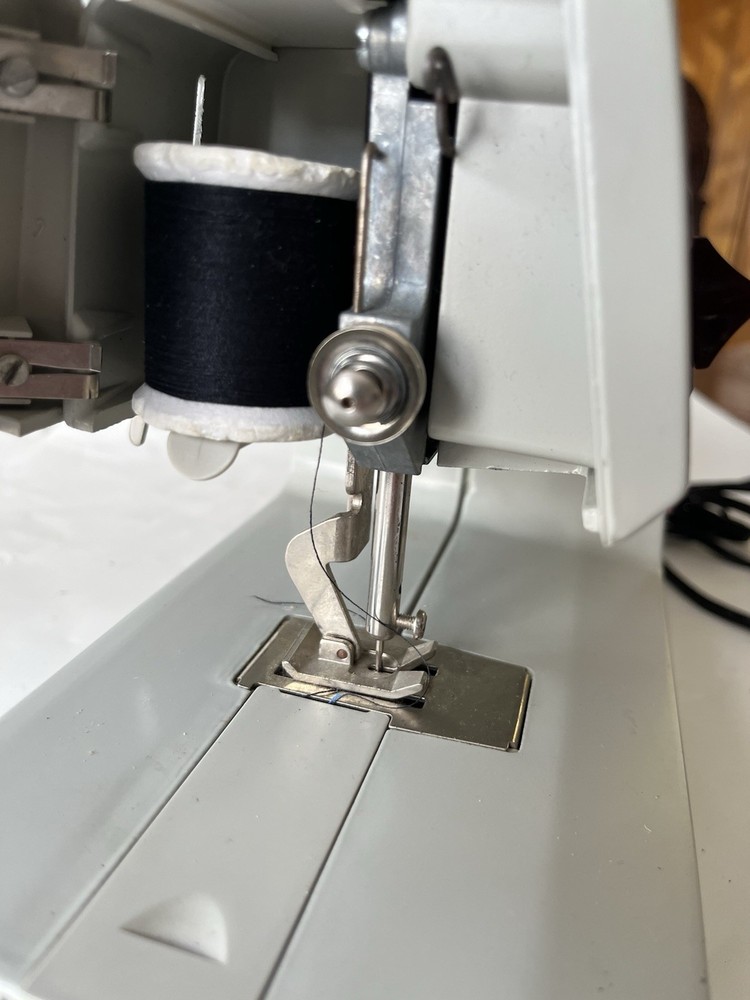 Vintage Singer Tiny Tailor Grey And Maroon Sewing Machine, Works!