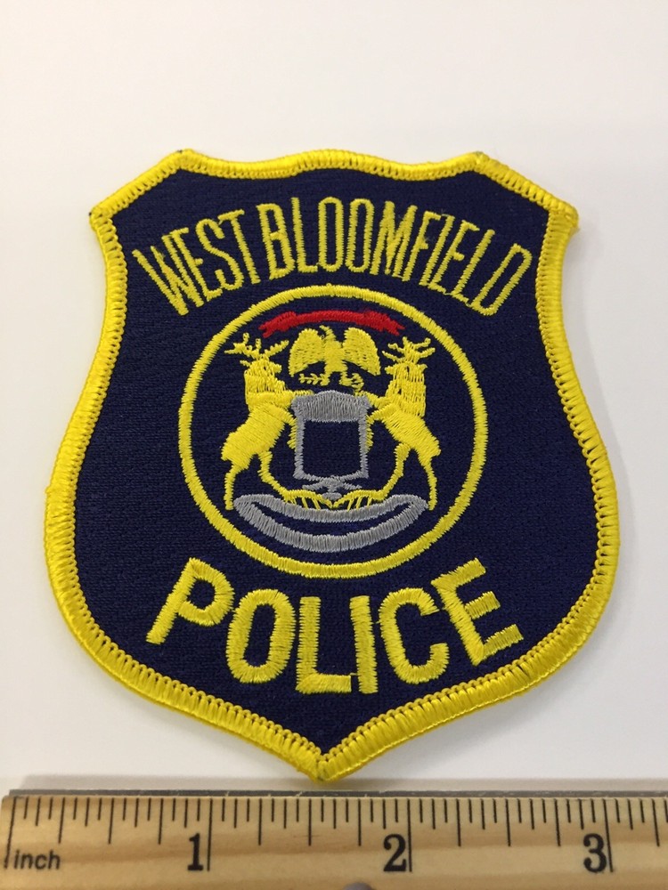 WEST BLOOMFIELD, MICHIGAN POLICE SHOULDER PATCH MI