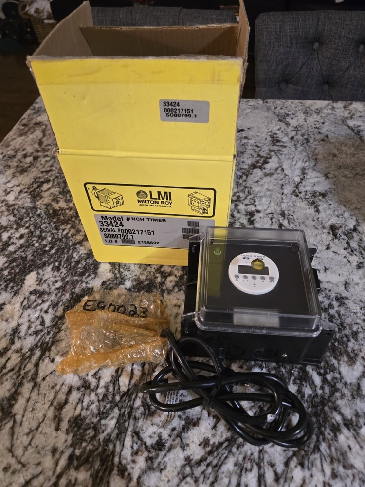 LMI Liquitron Time Switch Controller Model 33424 Liquid Metronics Milton Roy