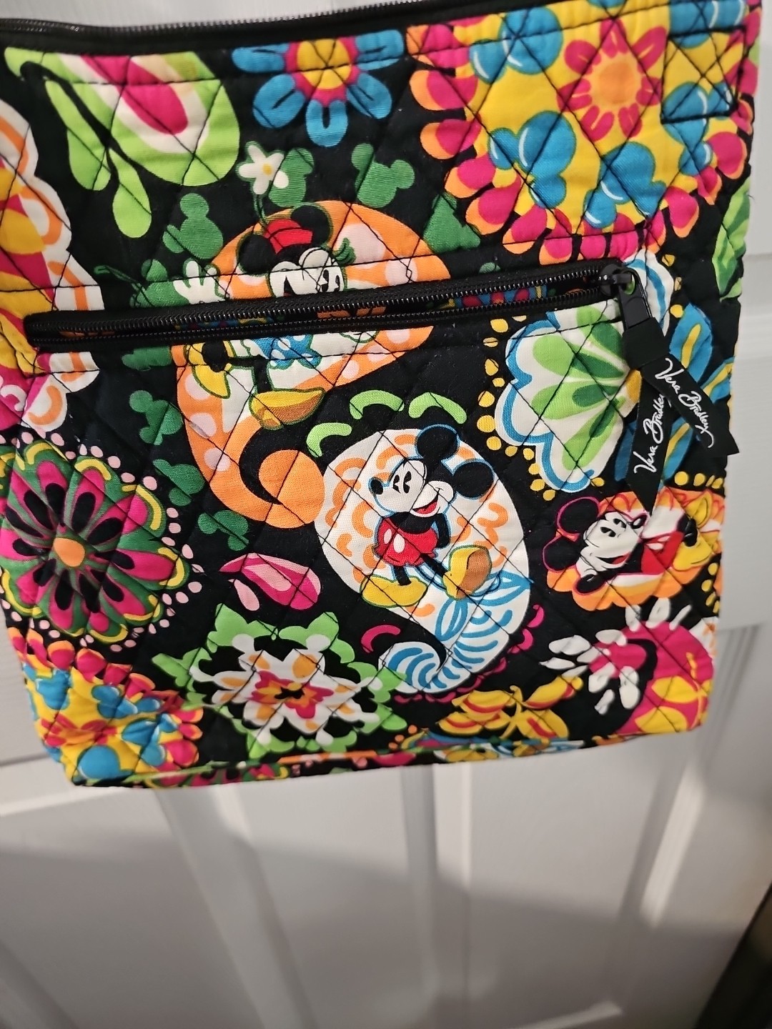 Disney Parks Vera Bradley Crossbody Bag Purse Mickey Mouse.