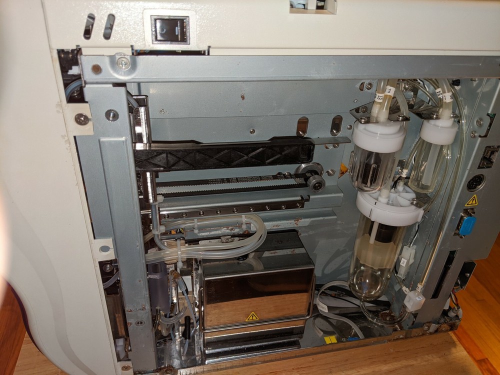 Sysmex Poch 100i Hematology Analyzer