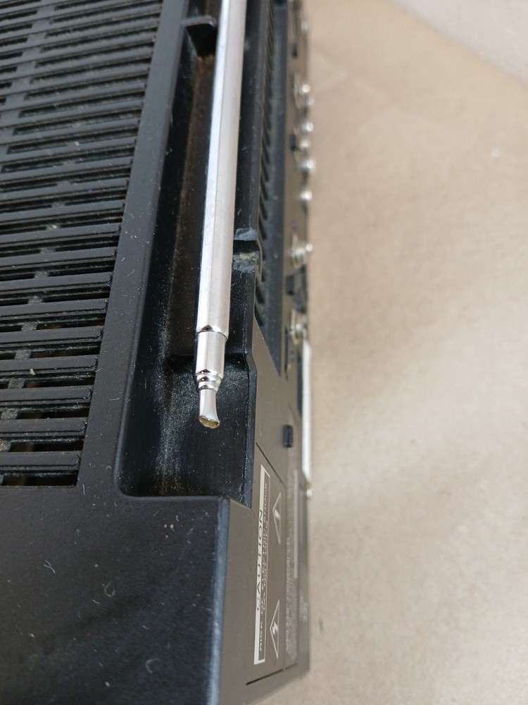 vector Research vmc-100 stereo receiver/ Graphic Equalizer