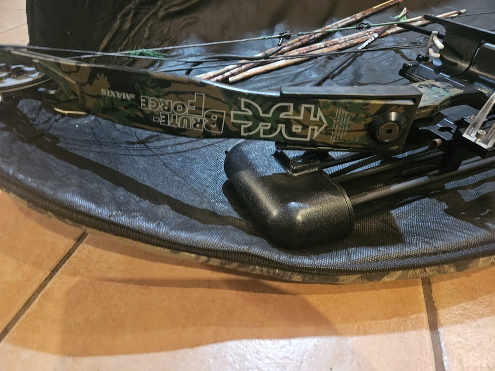 PSE Brute Force Maxis Bow