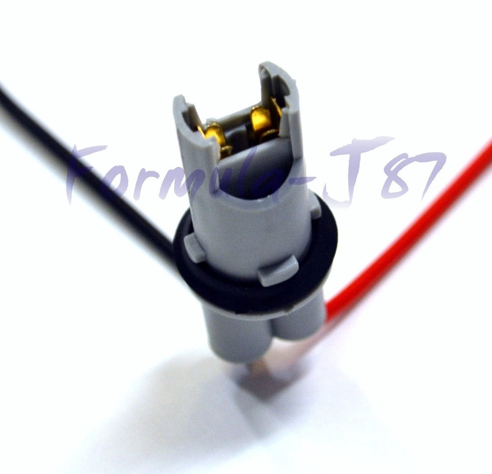 Universal Pigtail Wire Female Socket 168 T10 PGL Front Side Marker Light Plug A