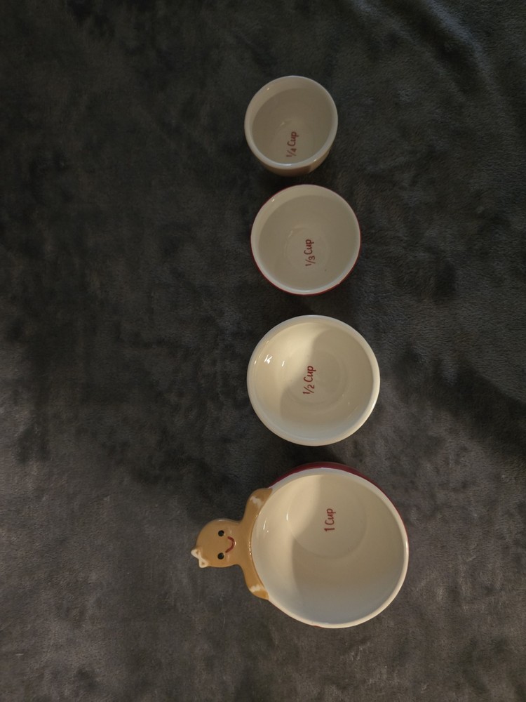 ceramic nesting measuring cups, holiday-themed set gingerbread Man