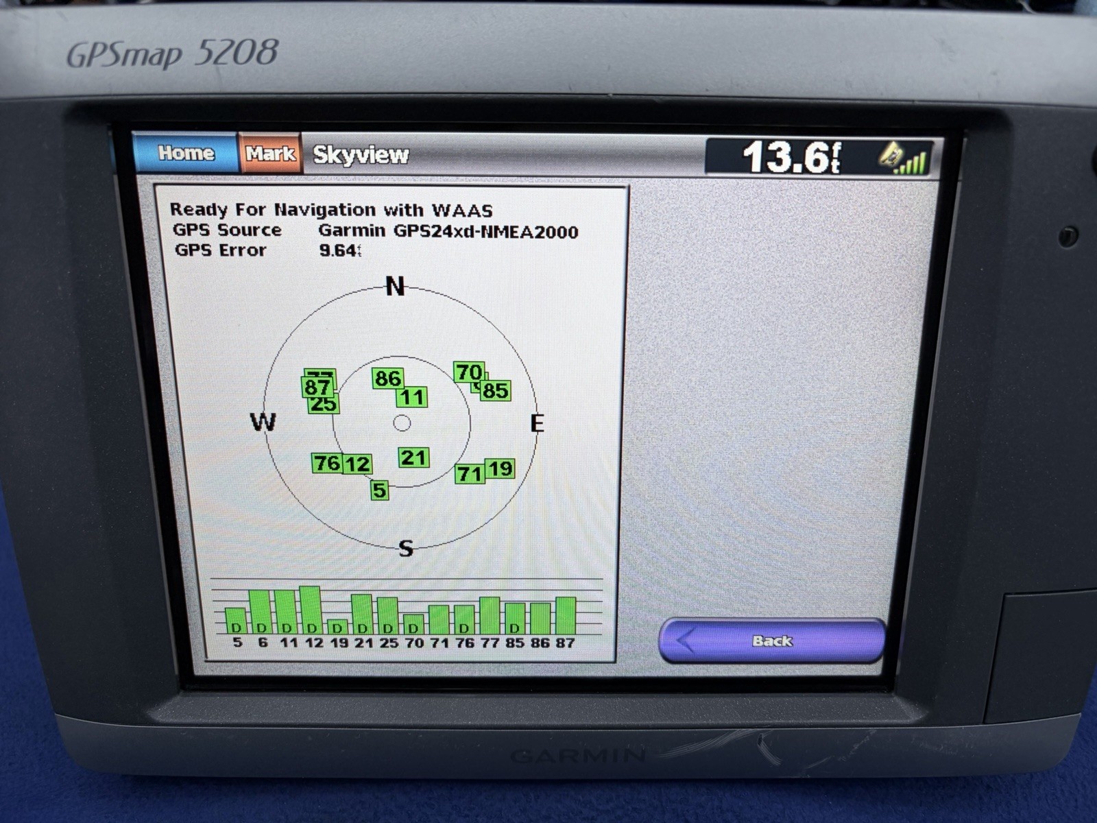 Garmin GPSmap 5208 GPS Chartplotter Multifunction Display Unit- Tested Working