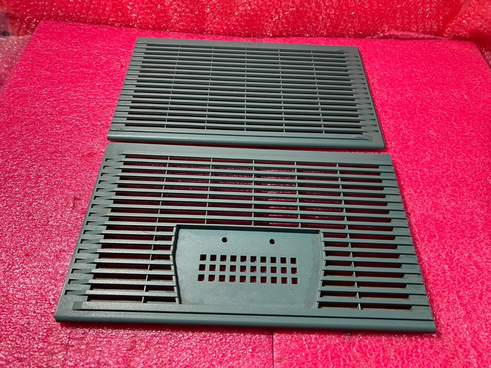 Tektronix TLA 614 Logic Analyzer Accessories - Side Cover