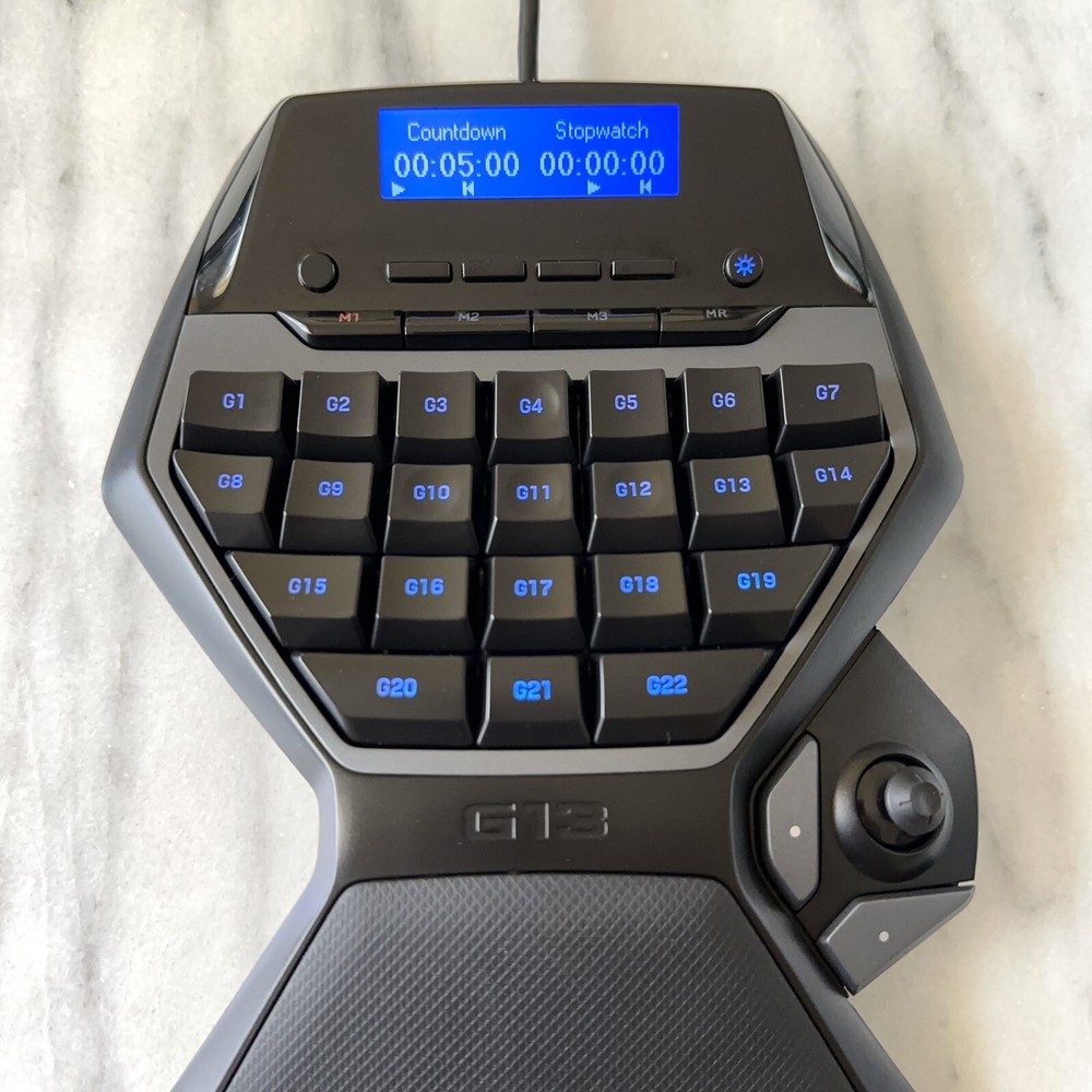Logitech G13 USB Programmable Gameboard with LCD Display