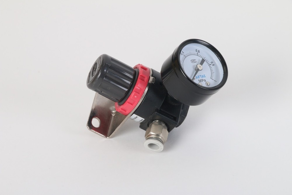 AirTac AR1500 Pressure Regulating Valve