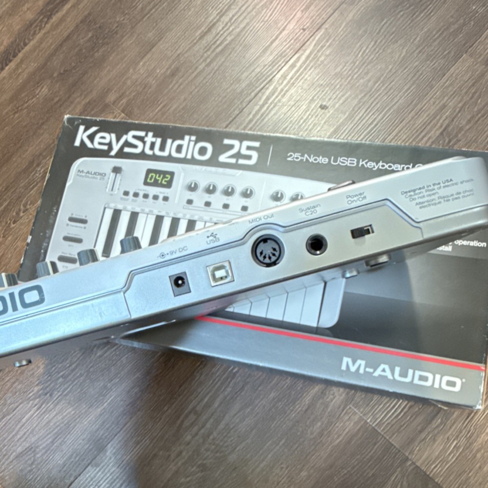 M-Audio Keystudio 25 USB Midi Controller, Used Good Condition, No Chord
