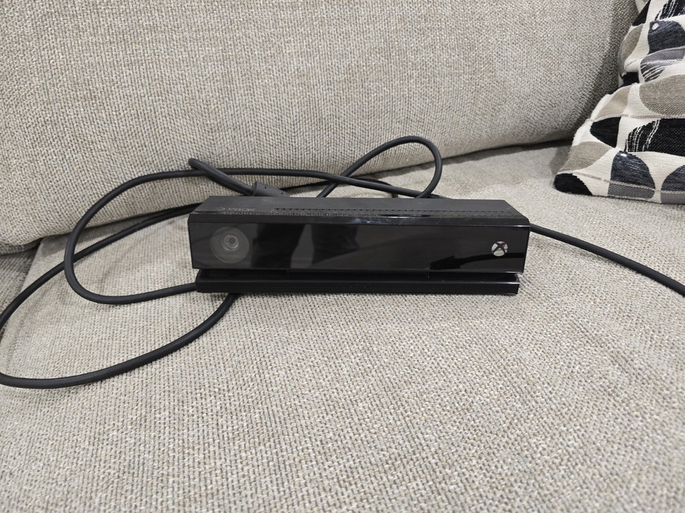 Microsoft Xbox One Kinect Sensor Bar - Black