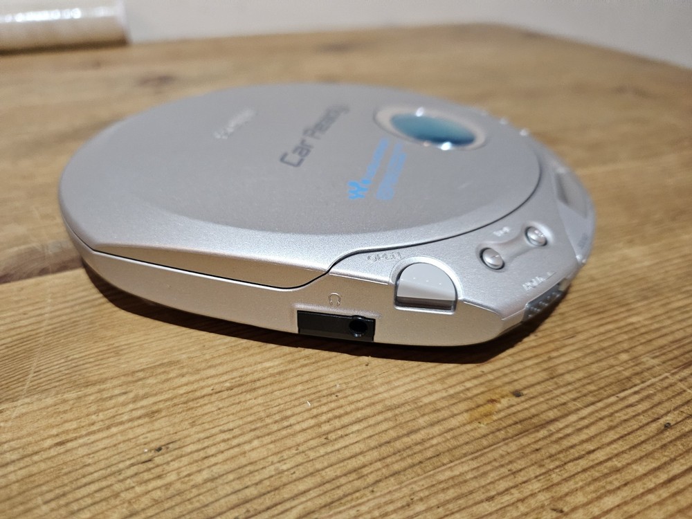 Sony Walkman D-E356CK Portable CD Player