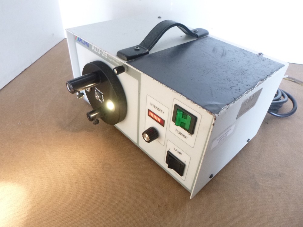 CIRCON ACMI ALU-2B Halogen Light Source