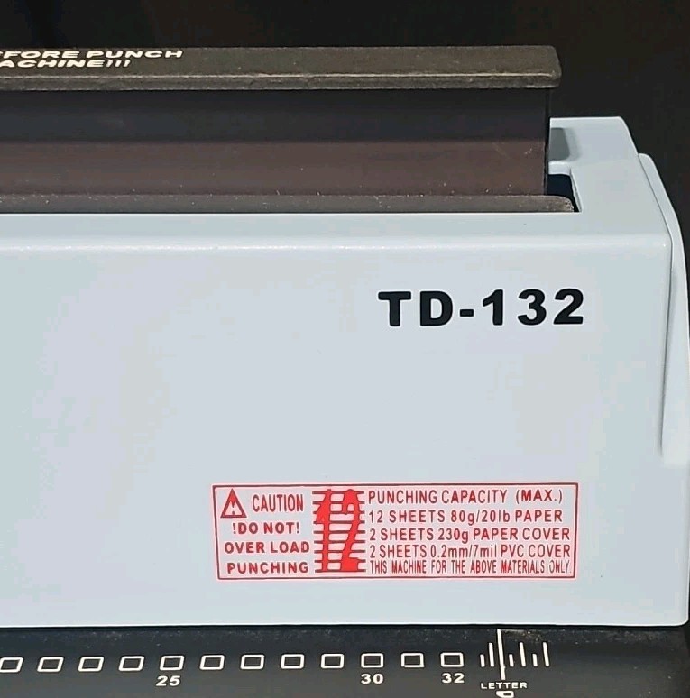 Rayson TD-132 Binding Machine Punch 12 Sheets/Bind 120 Sheets
