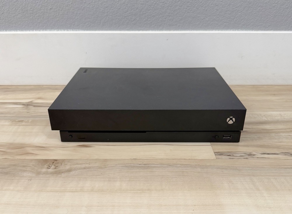 Microsoft Xbox One X (1787) 1TB - Game Console Bundle w/ 5 Games - Tested