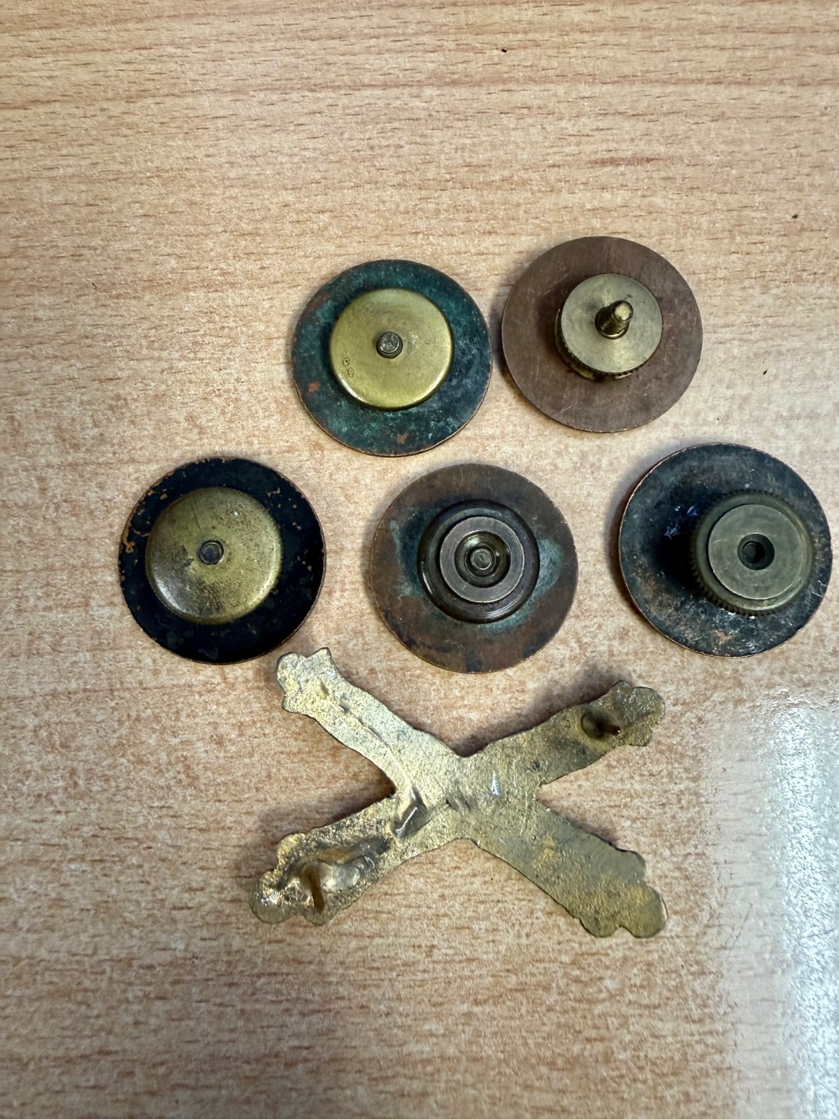 WWI U.S. Army Artillery screw back Collar Discs. Lot of 5 Pieces.