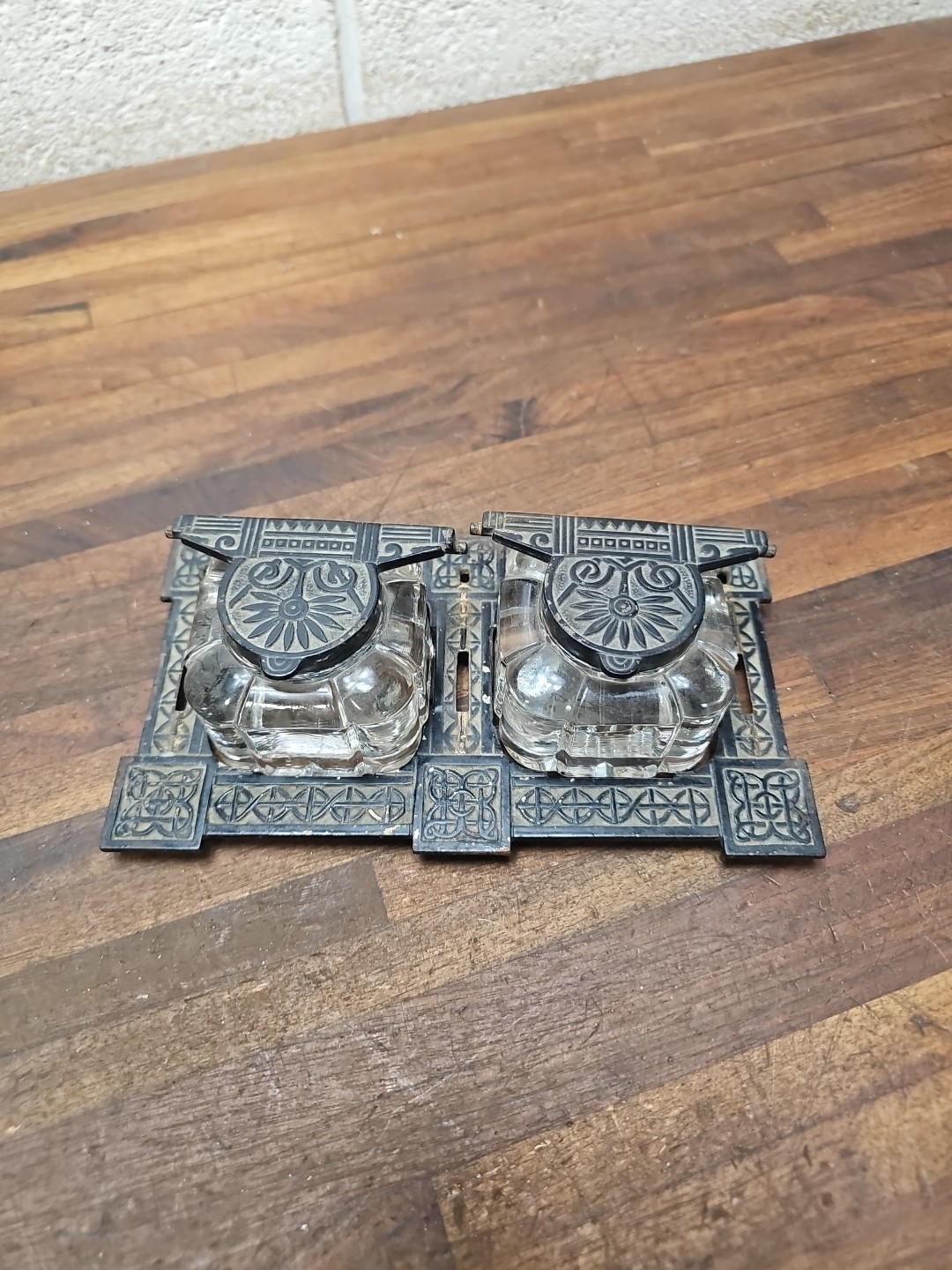 B34- Antique Victorian Cast Iron Double Inkstand with Inkwells incomplete 1800s