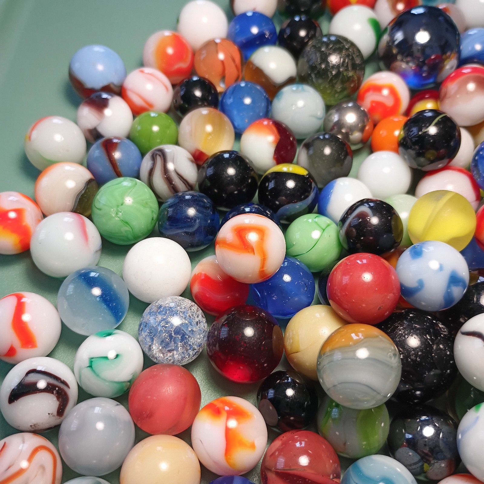 Marble Lot Of 2 Lbs 14 Oz