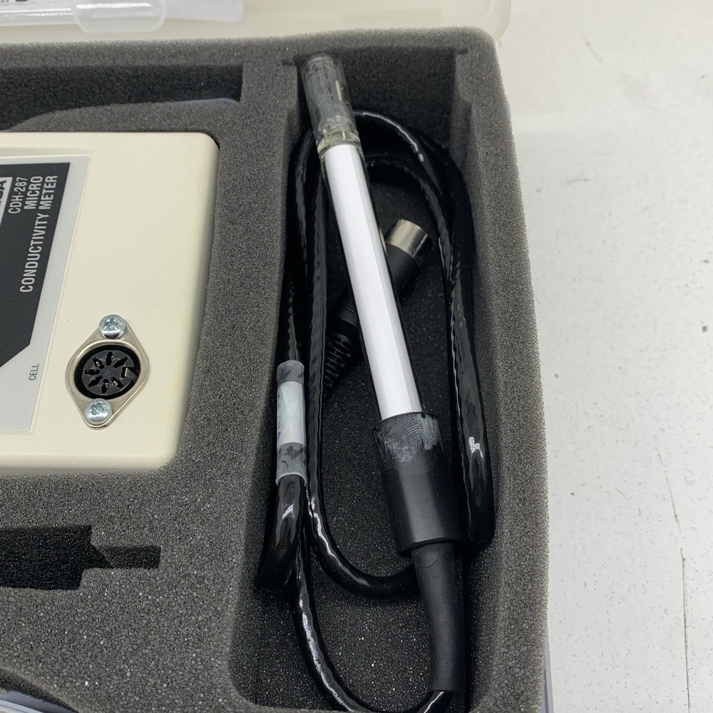 Omega CDH-287 Portable Micro Conductivity Meter