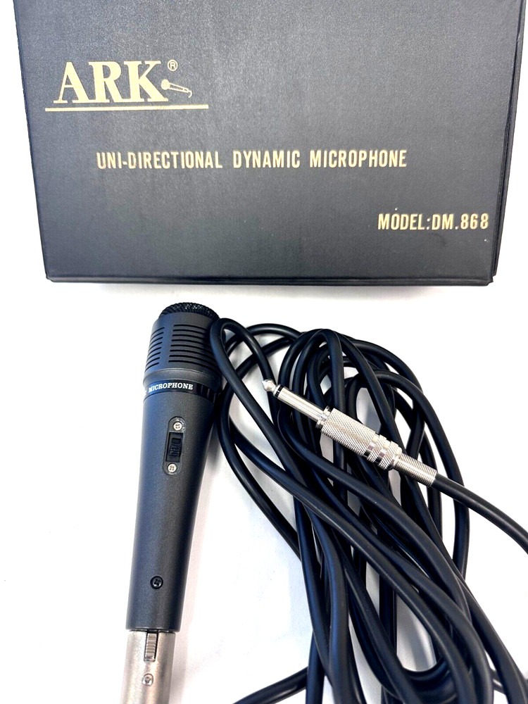 ARK Professional Dynamic Microphone DM-868 USED